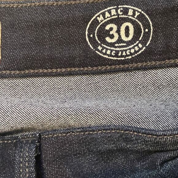 New Marc Jacobs Women's Kenmare Wash Mid Rise Lola Crop Denim Jeans Size 30 - Picture 5 of 10